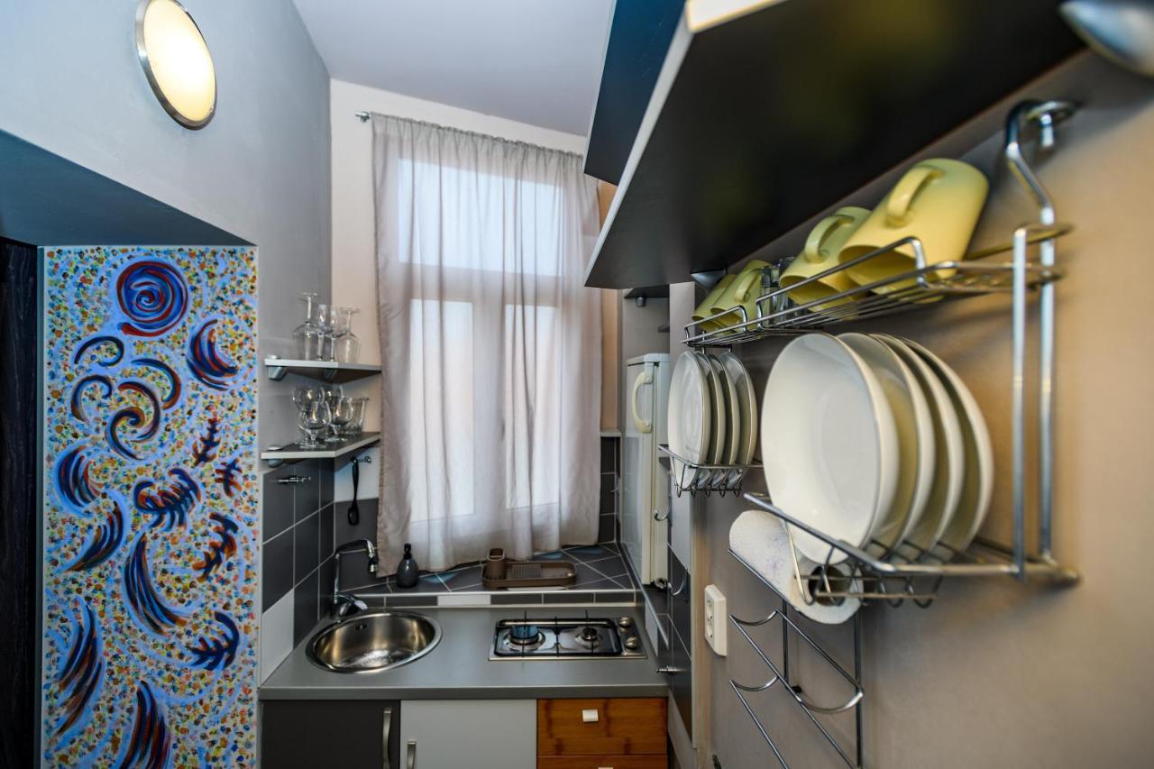 Lupino'S Gallery Apartment - Old Town 扎达尔 外观 照片