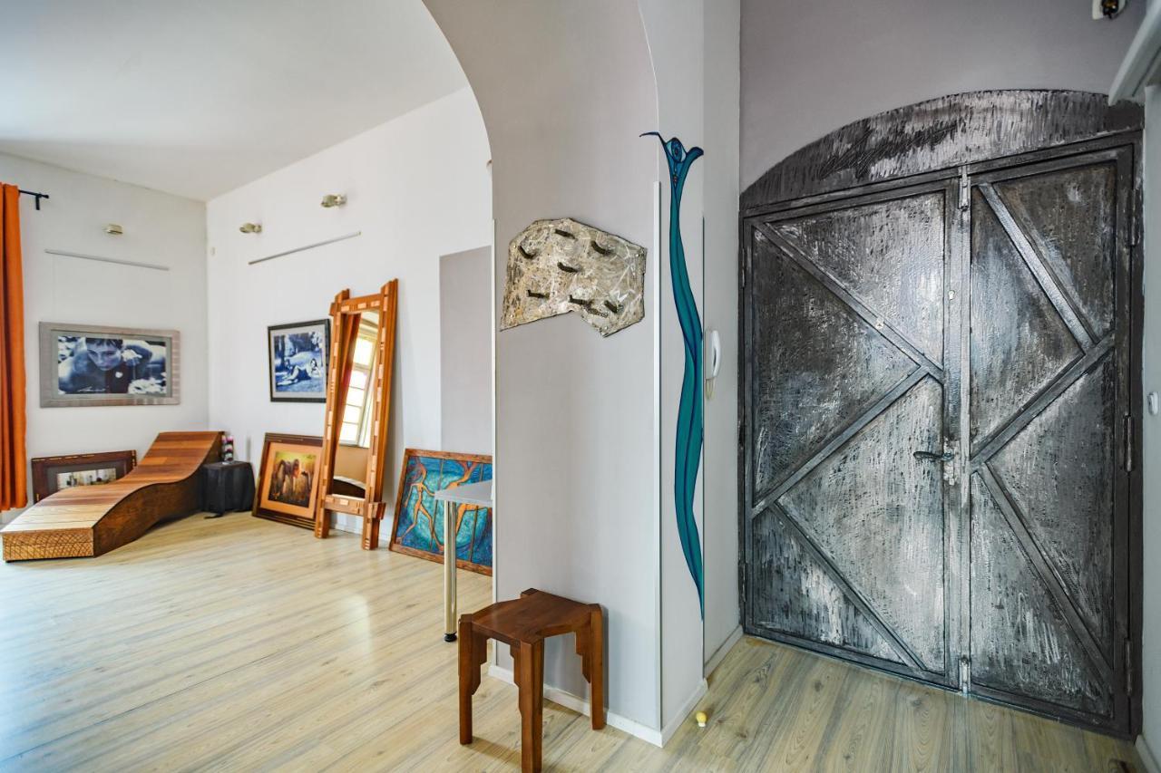 Lupino'S Gallery Apartment - Old Town 扎达尔 外观 照片