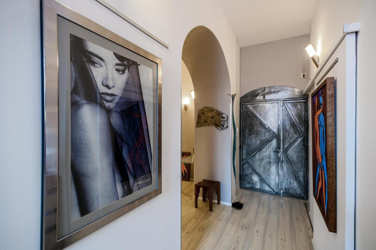 Lupino'S Gallery Apartment - Old Town 扎达尔 外观 照片