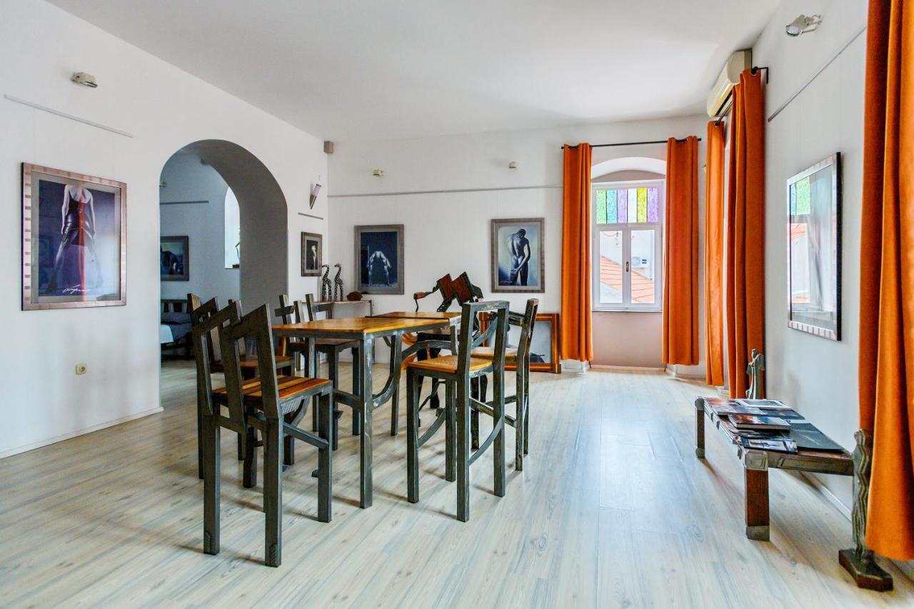Lupino'S Gallery Apartment - Old Town 扎达尔 外观 照片
