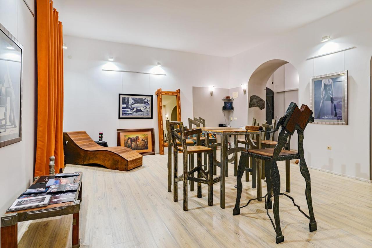 Lupino'S Gallery Apartment - Old Town 扎达尔 外观 照片