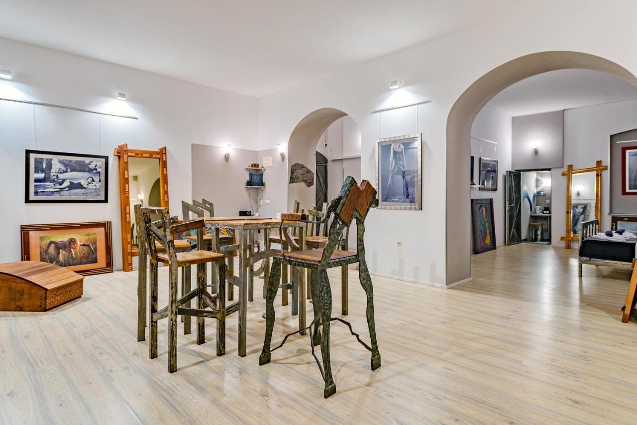Lupino'S Gallery Apartment - Old Town 扎达尔 外观 照片